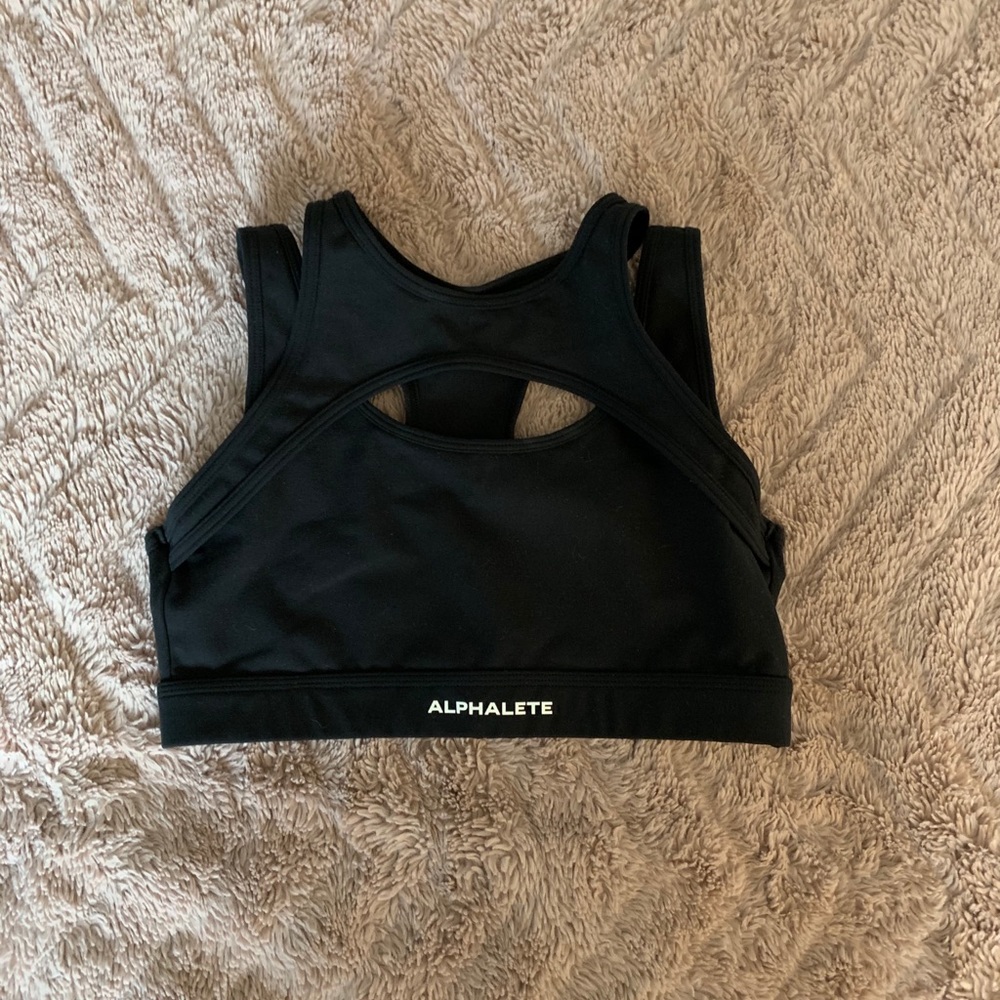 Keyhole bra
